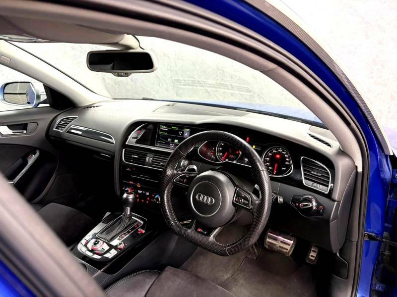 Audi RS4 Estate 4.2 Fsi V8 Quattro 201464 Black #29