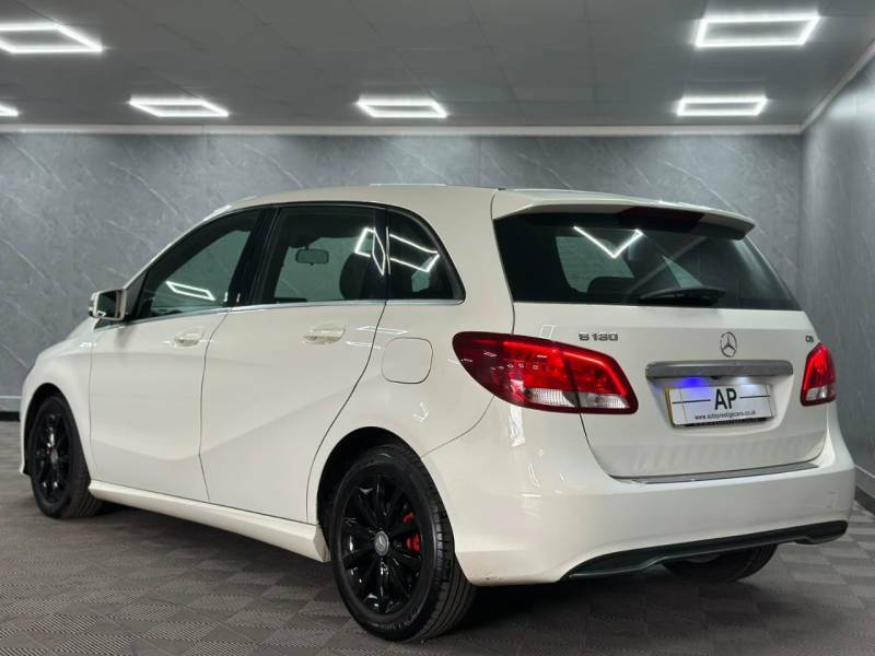 Mercedes-Benz B Class Mpv B220 Black #37