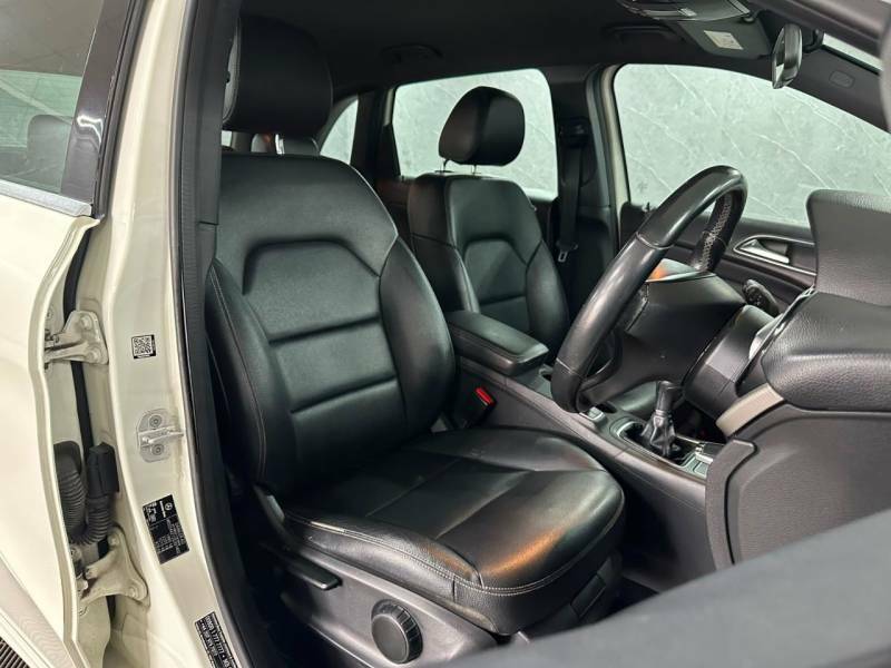Mercedes-Benz B Class Mpv B220 Black #33