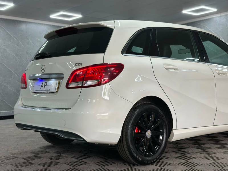 Mercedes-Benz B Class Mpv B220 Black #8