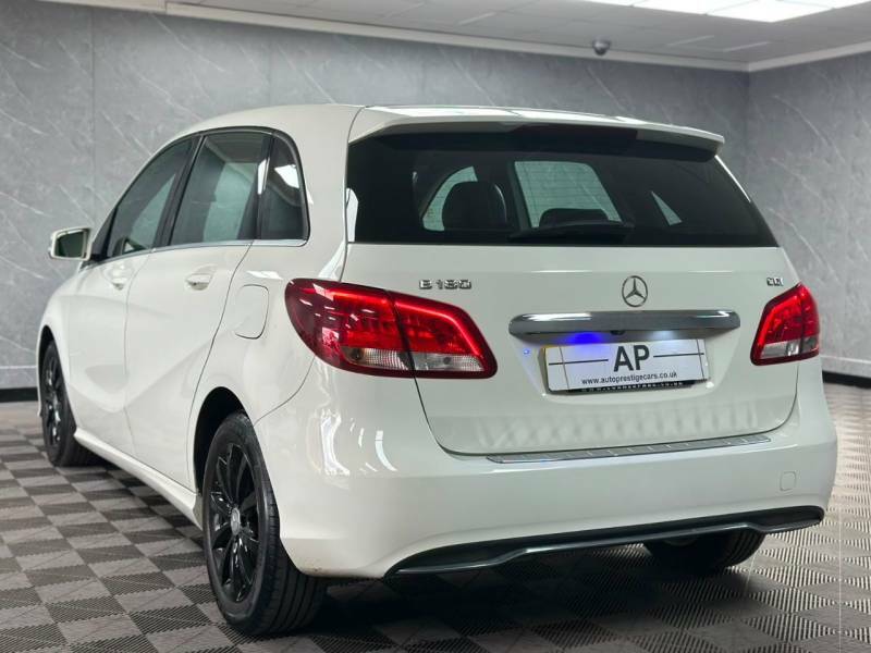 Mercedes-Benz B Class Mpv B220 Black #35