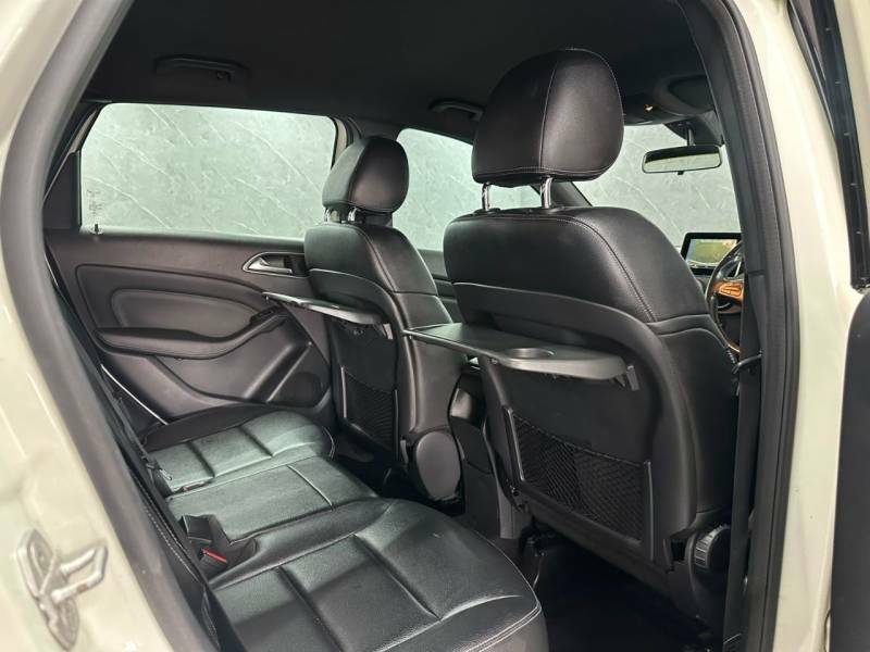 Mercedes-Benz B Class Mpv B220 Black #20