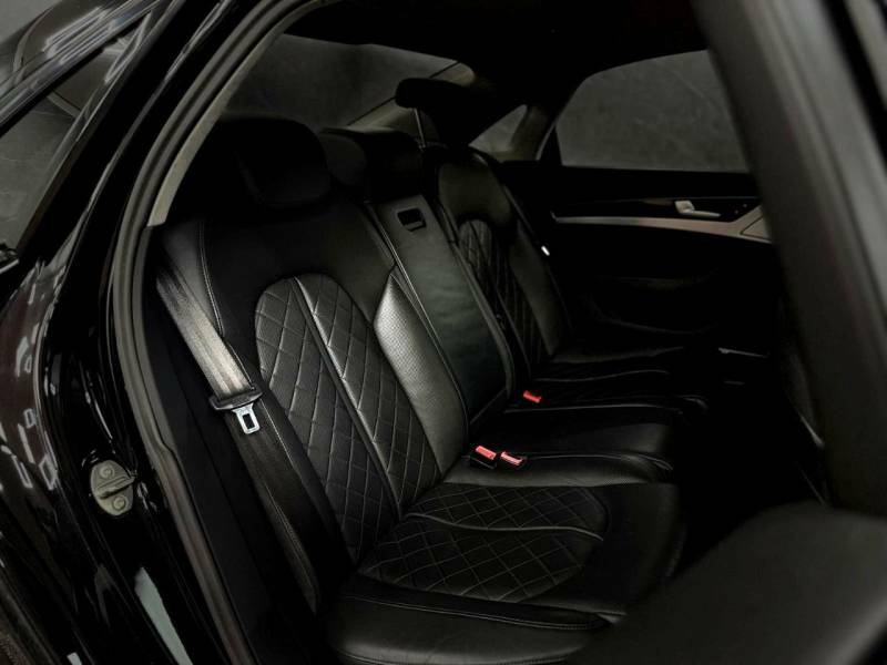 Audi S8 4.0L S8 Tfsi V8 Quattro 513 Bhp White #61