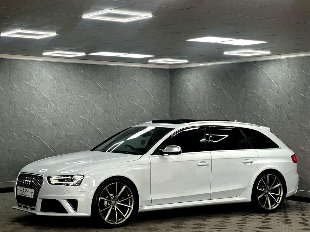 Audi RS4 Avant Rs4 Avant 4.2 Fsi V8 Quattro 5-Door White #19