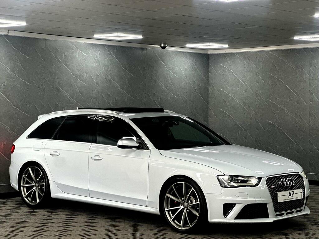 Audi RS4 Avant Rs4 Avant 4.2 Fsi V8 Quattro 5-Door White #11