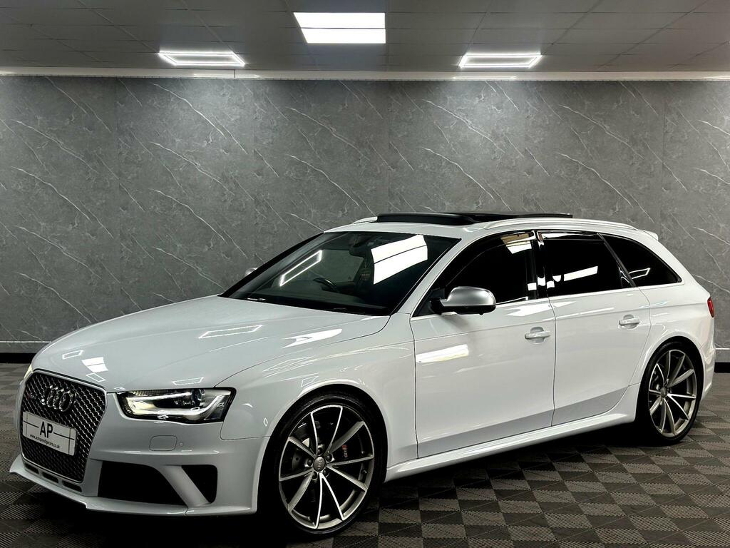 Audi RS4 Avant Rs4 Avant 4.2 Fsi V8 Quattro 5-Door White #23