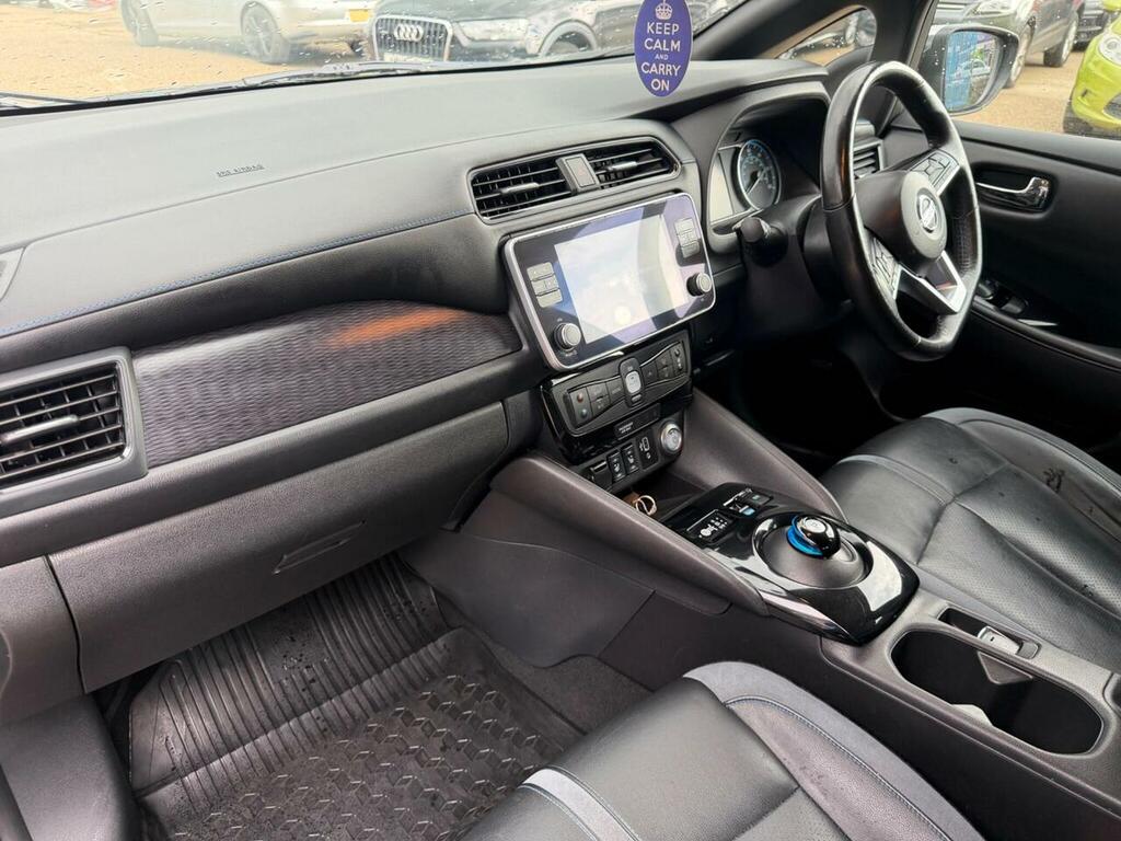 Nissan Leaf Leaf Acenta White #35