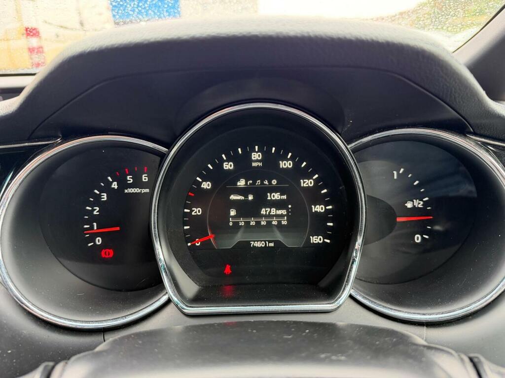 Kia Ceed White #44