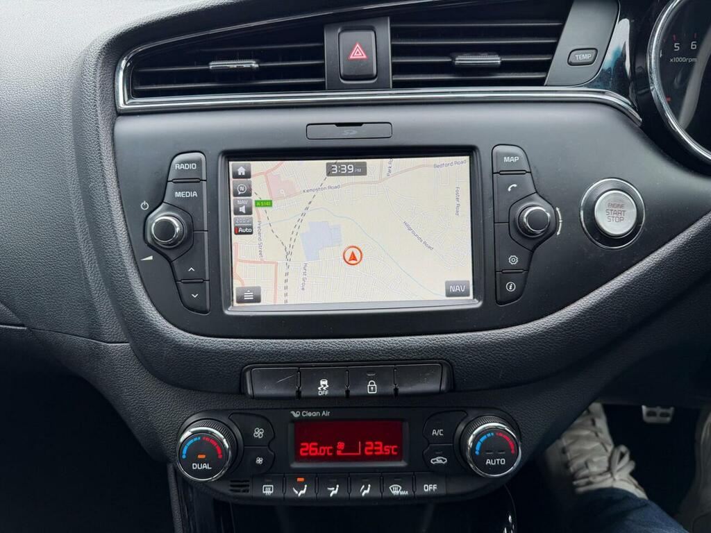 Kia Ceed White #35