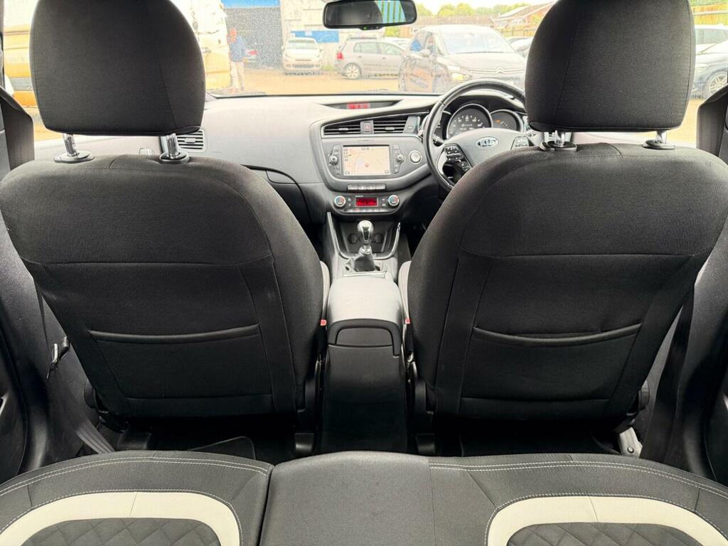 Kia Ceed White #13