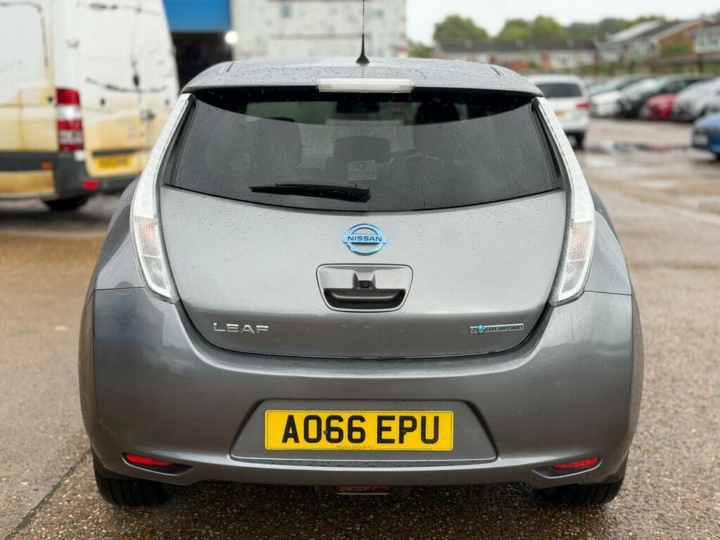 Nissan Leaf 30Kwh Tekna Grey #5