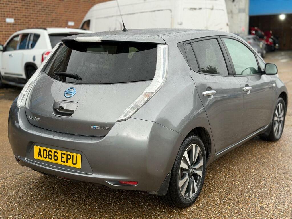 Nissan Leaf 30Kwh Tekna Grey #6