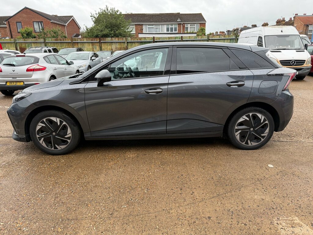 MG MG4 64Kwh Trophy Long Range Hatchback Aut Grey #5