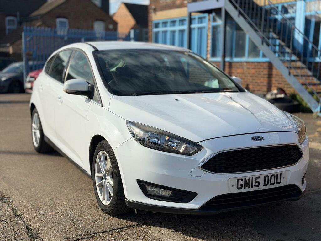 Ford Focus 1.5 Tdci Zetec Euro 6 Ss White #2