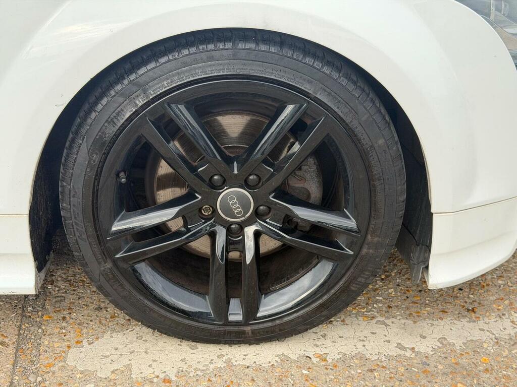 Audi TT 2.0 Tdi Black Edition Coupe Quat Grey #35