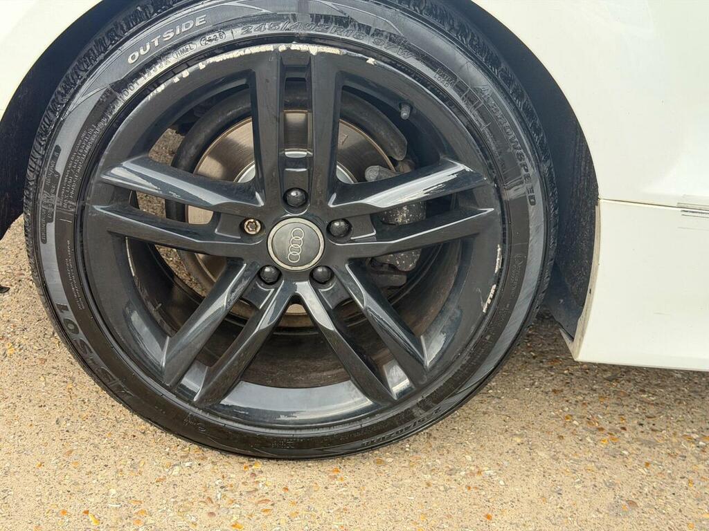 Audi TT 2.0 Tdi Black Edition Coupe Quat Grey #36