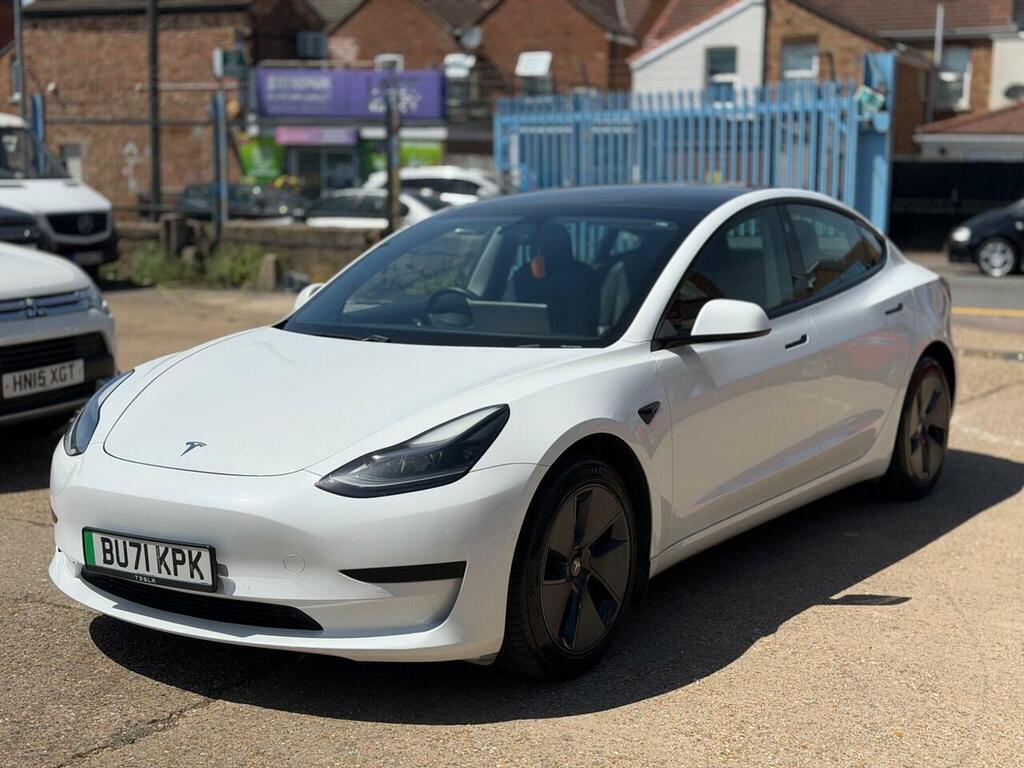 Tesla Model 3 Standard Range Plus Saloon Rwd White #3
