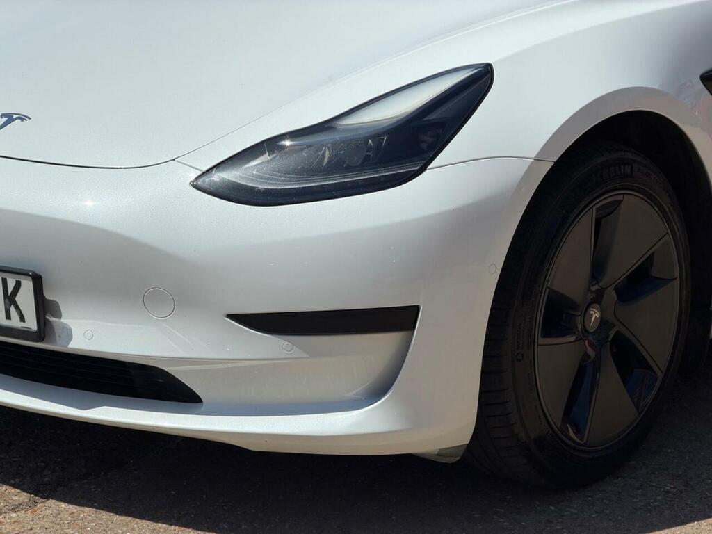 Tesla Model 3 Standard Range Plus Saloon Rwd White #4
