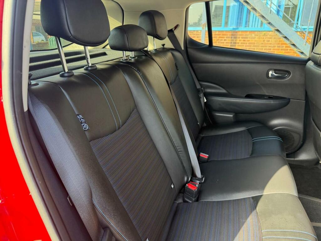 Nissan Leaf E 110Kw N-connecta 40Kwh Battery White #26