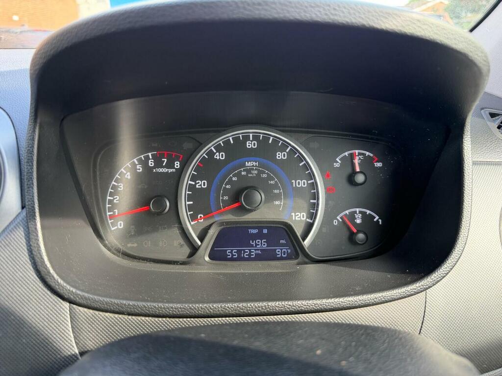 Hyundai I10 I10 Premium Se Red #35
