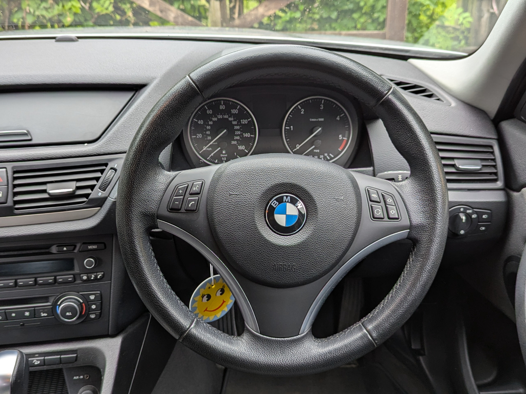 BMW X1 Xdrive 20D Se Blue #13