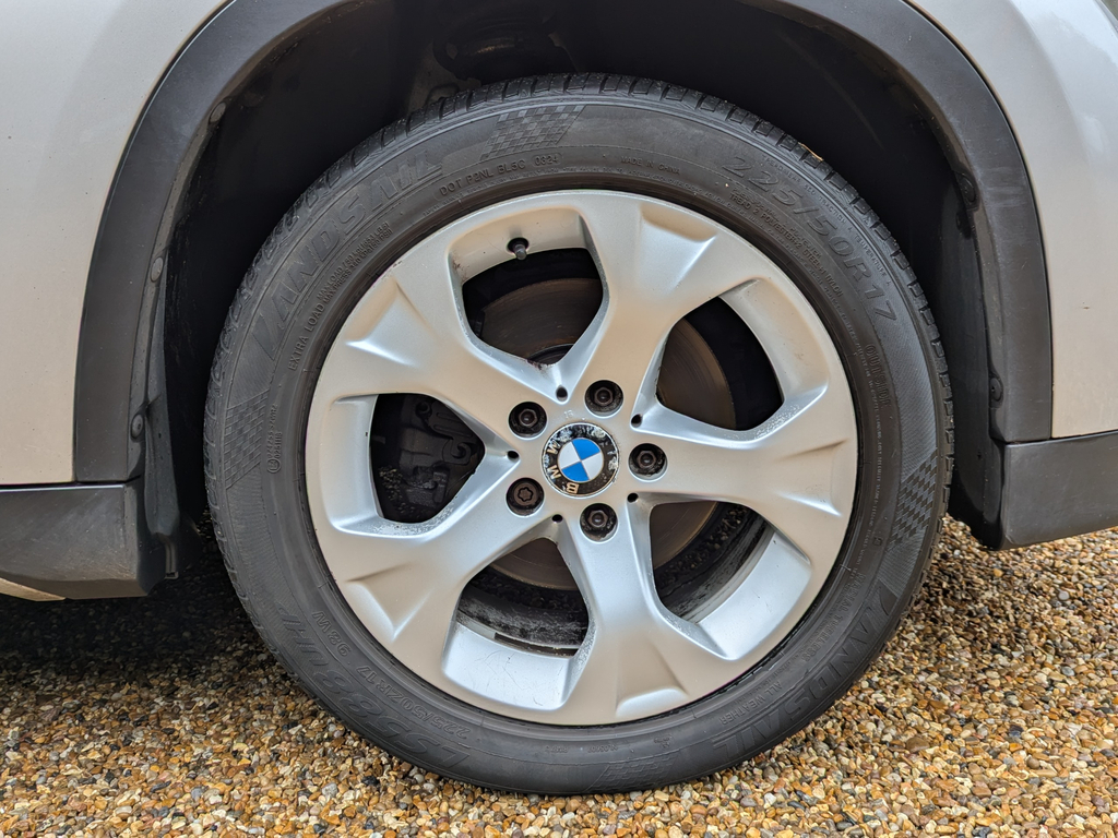BMW X1 Xdrive 20D Se Blue #30