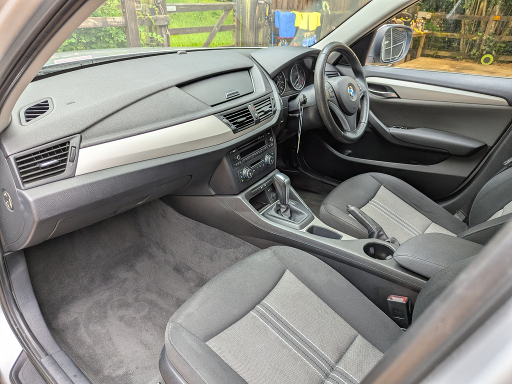 BMW X1 Xdrive 20D Se Blue #21