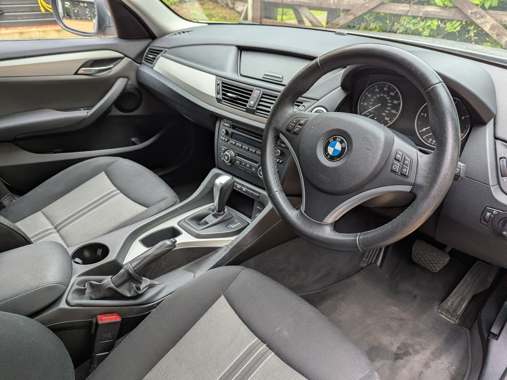 BMW X1 Xdrive 20D Se Blue #12