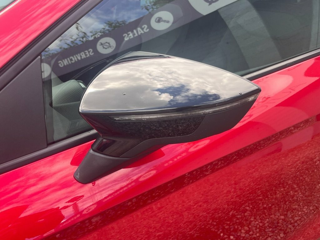 Seat Ibiza 1L Fr Sport YH23HRE Red #2