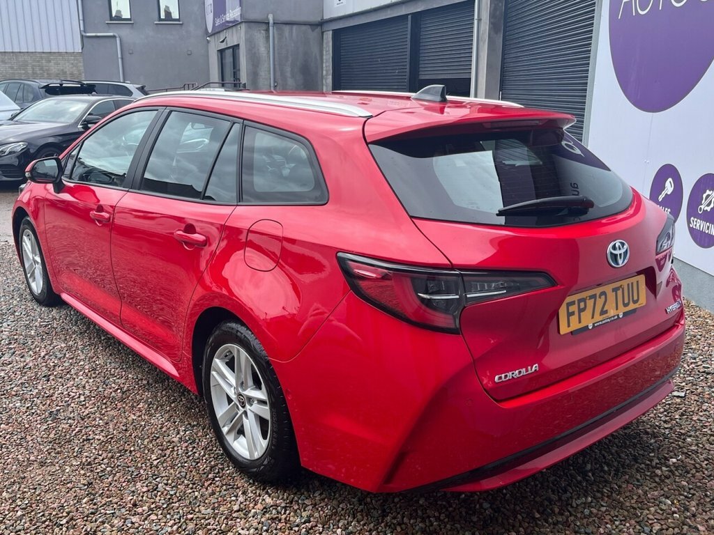 Toyota Corolla 1.8L Icon Tech FP72TUU Red #4