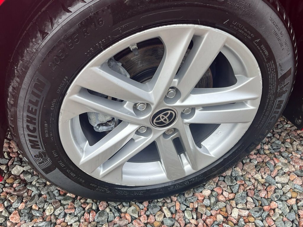 Toyota Corolla 1.8L Icon Tech FP72TUU Red #2