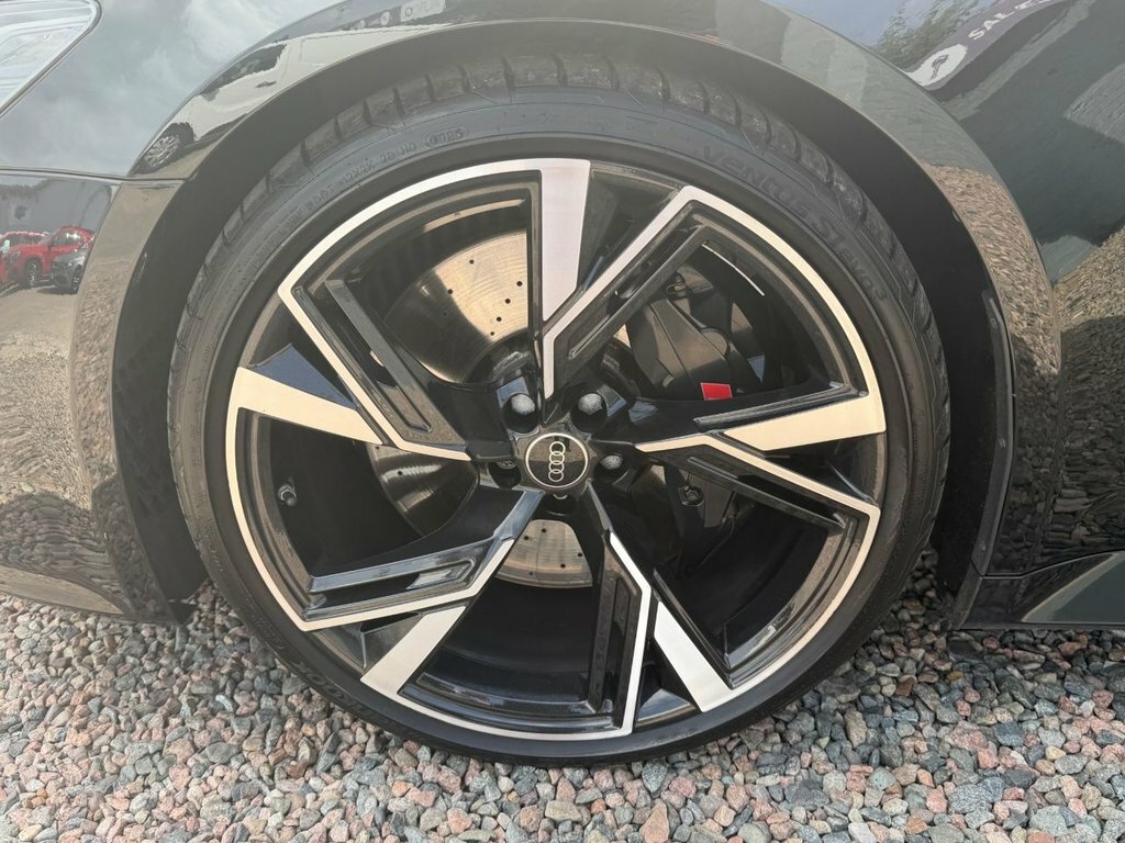 Audi RS6 Avant Rs 6 Avant Carbon Black 600 Ps Tiptronic Black #9