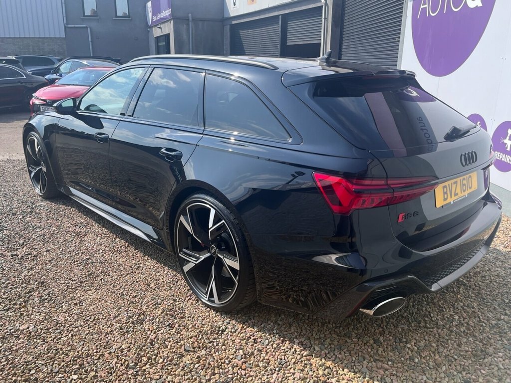 Audi RS6 Avant 4L Carbon Black Black #4