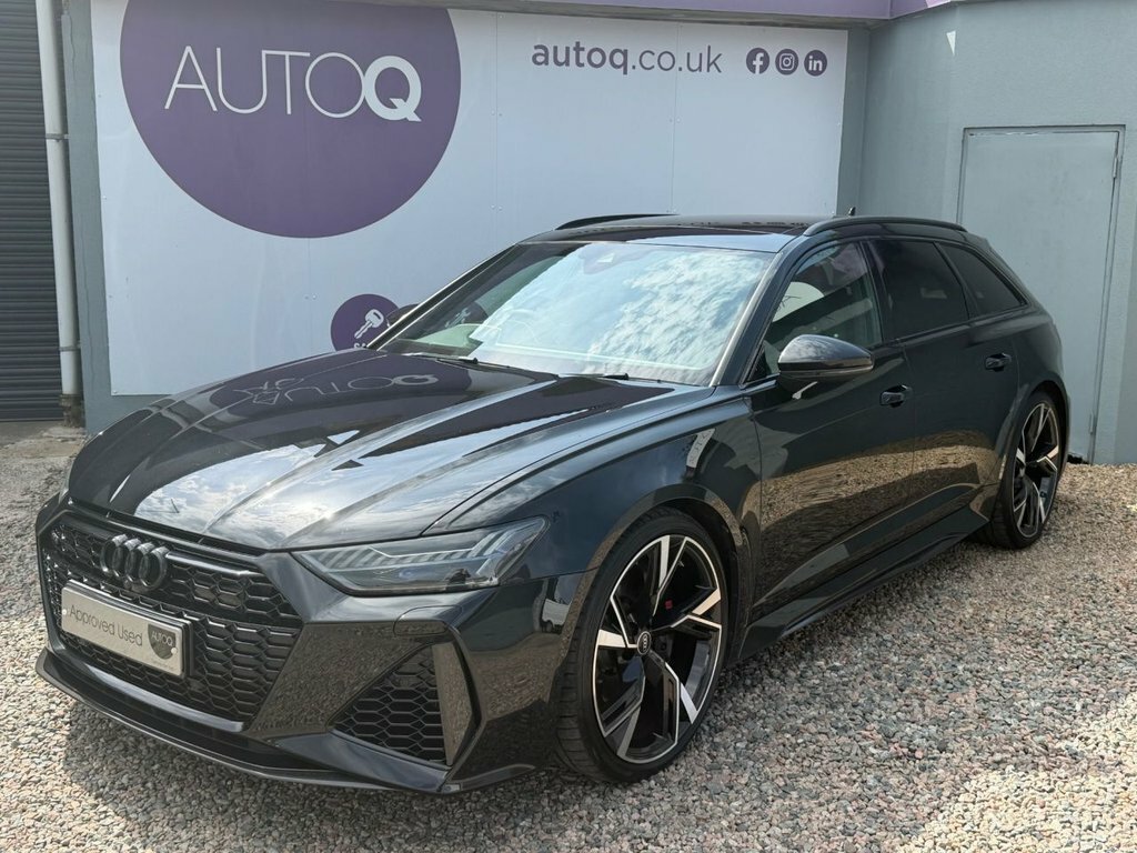 Audi RS6 Avant 4L Carbon Black Black