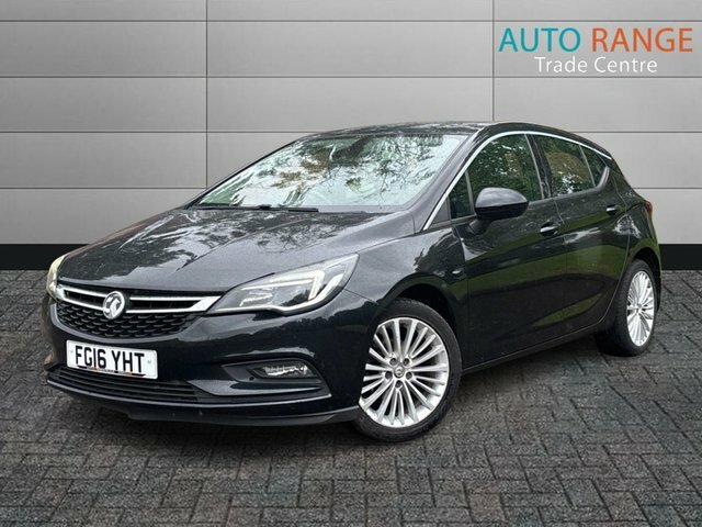 Vauxhall Astra Turbo Elite Nav Hatchback FG16YHT Black #2
