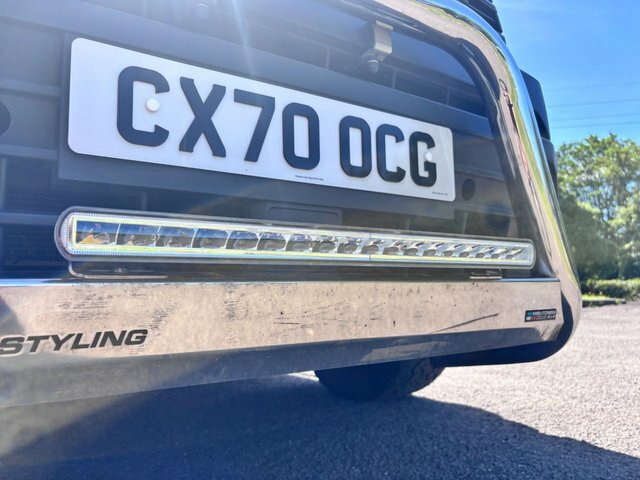 Volkswagen Campervan 2L Startline White #26