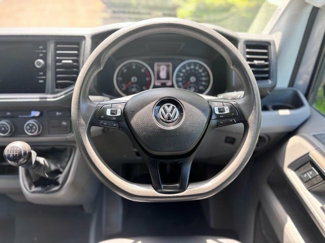 Volkswagen Campervan 2L Startline White #51