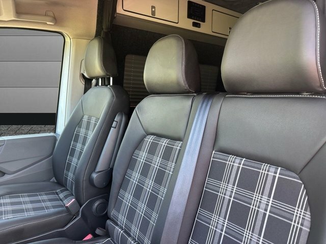 Volkswagen Campervan 2L Startline White #15