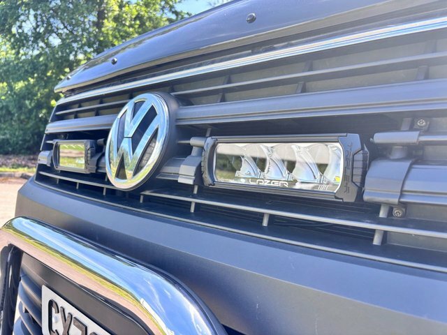 Volkswagen Campervan 2L Startline White #25