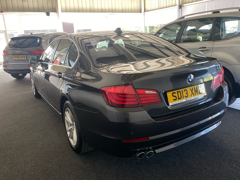 BMW 5 Series 520D Se Grey #4