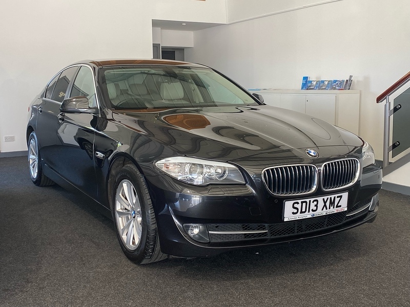 BMW 5 Series 520D Se Grey #2