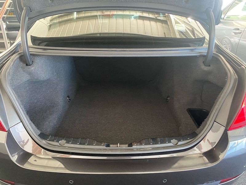 BMW 5 Series 520D Se Grey #6