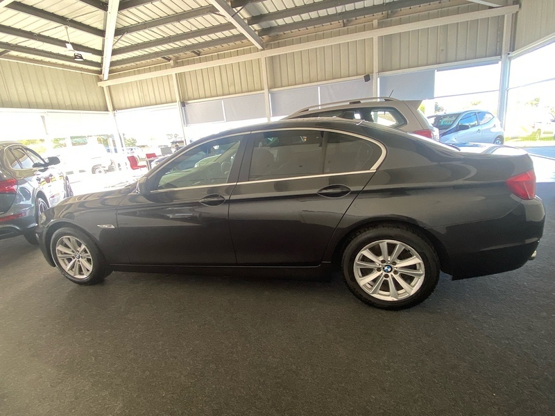 BMW 5 Series 520D Se Grey #5