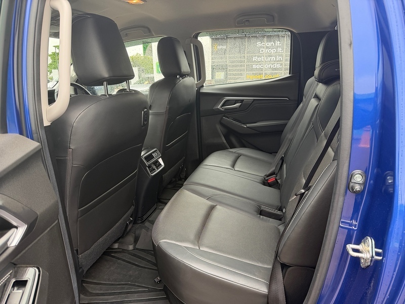 Isuzu D-Max 1.9 V-cross Double Cab 4X4 Orange #11
