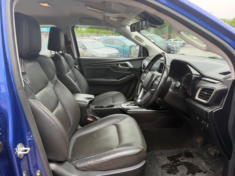 Isuzu D-Max 1.9 V-cross Double Cab 4X4 Orange #14