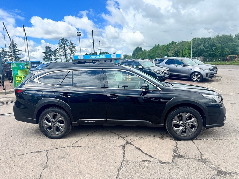 Subaru Outback I Limited Black #3