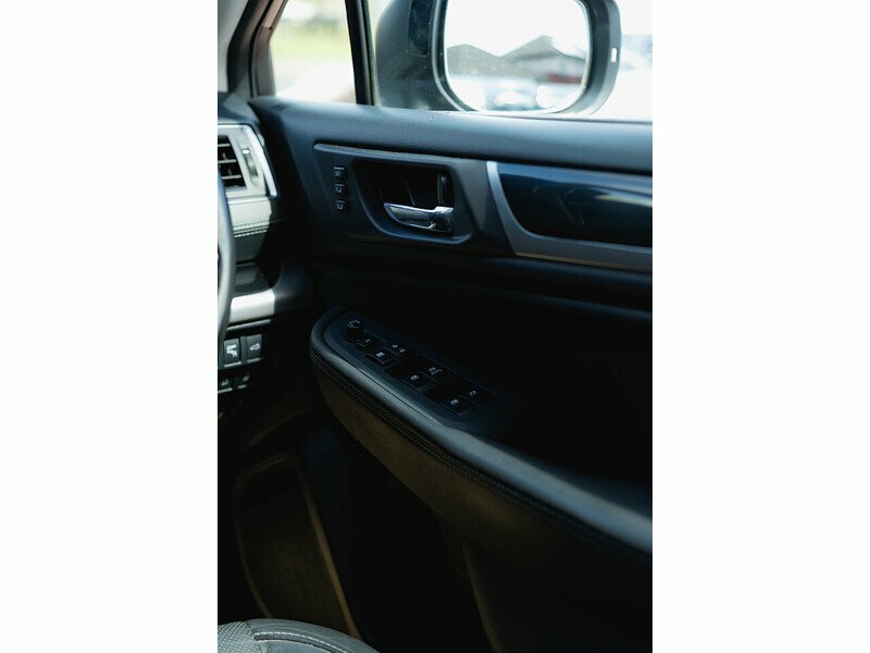 Subaru Outback I Se Premium 2.5 Silver #35