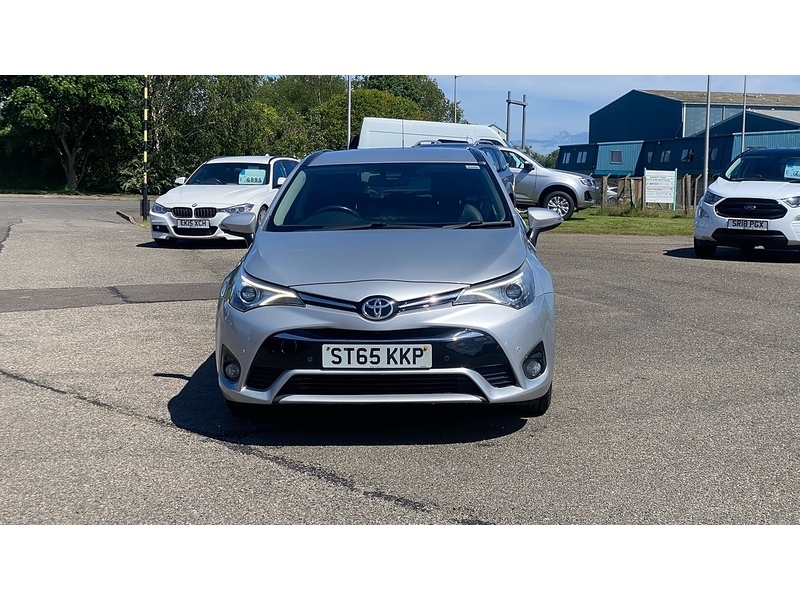 Toyota Avensis D-4d Business Edition Plus - 2015 65 Silver #2