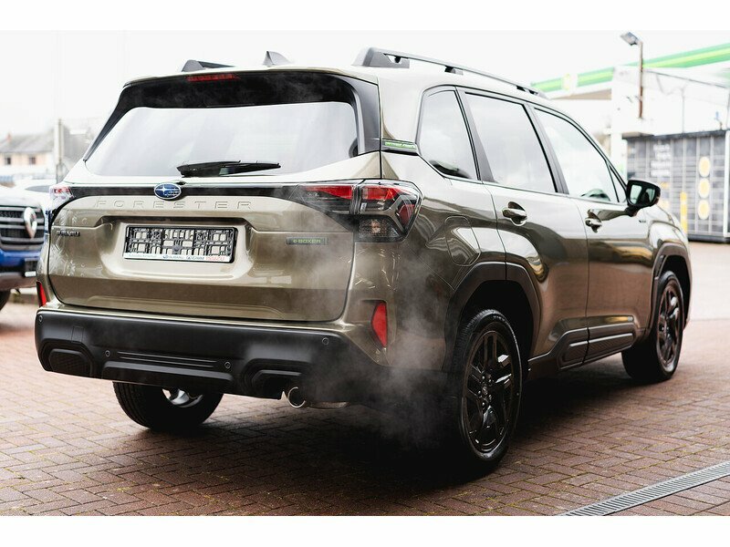 Subaru Forester E-boxer Xe Premium Gold #8
