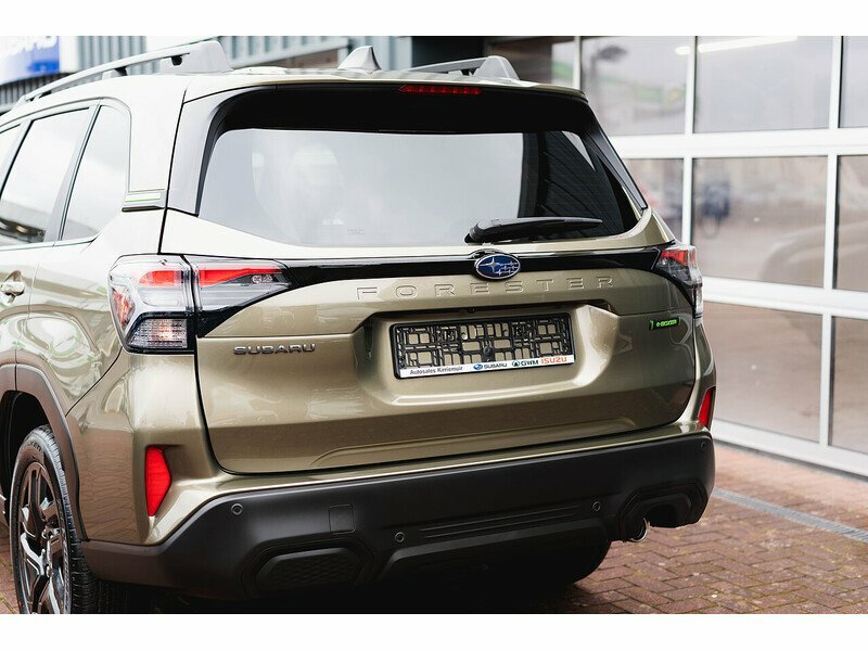 Subaru Forester E-boxer Xe Premium Gold #15
